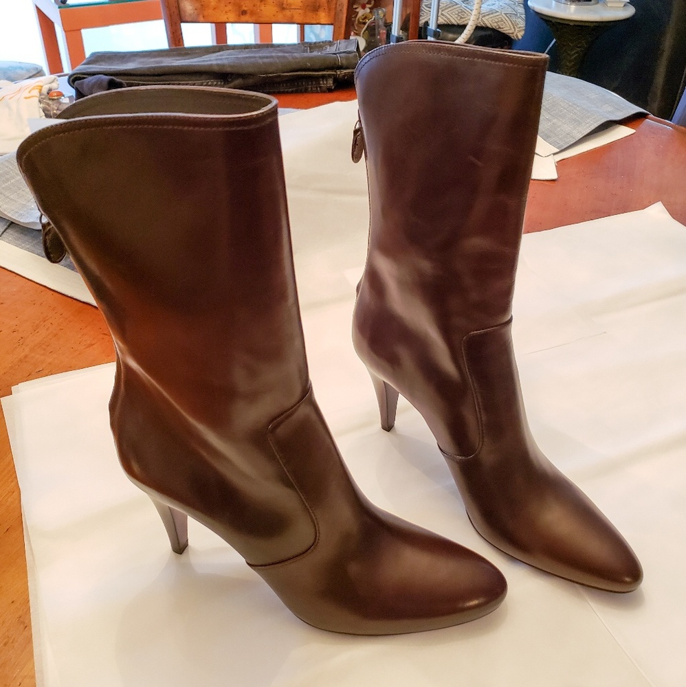 Cole Haan Nydia Short Zip Boot Size 10B Brown
